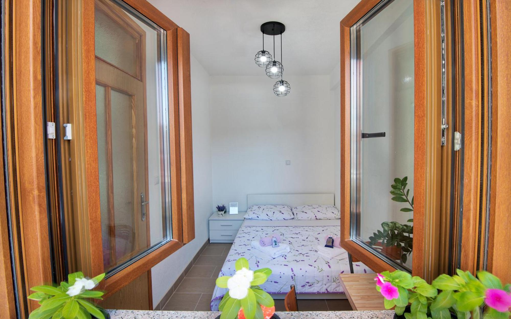 Angela & Marco'S Apartments Неум Экстерьер фото